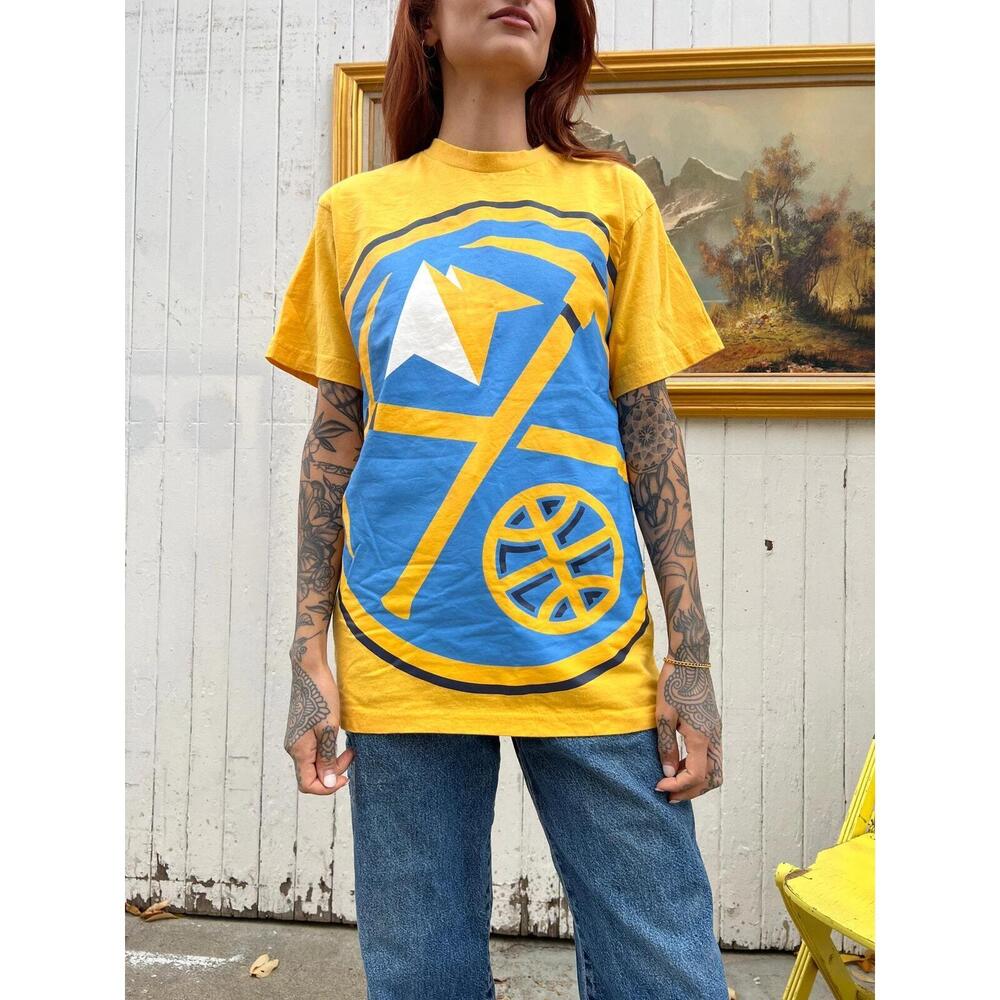 Denver Nuggets Big Logo T-Shirt Sz Small Nba Basketball Y2K Era